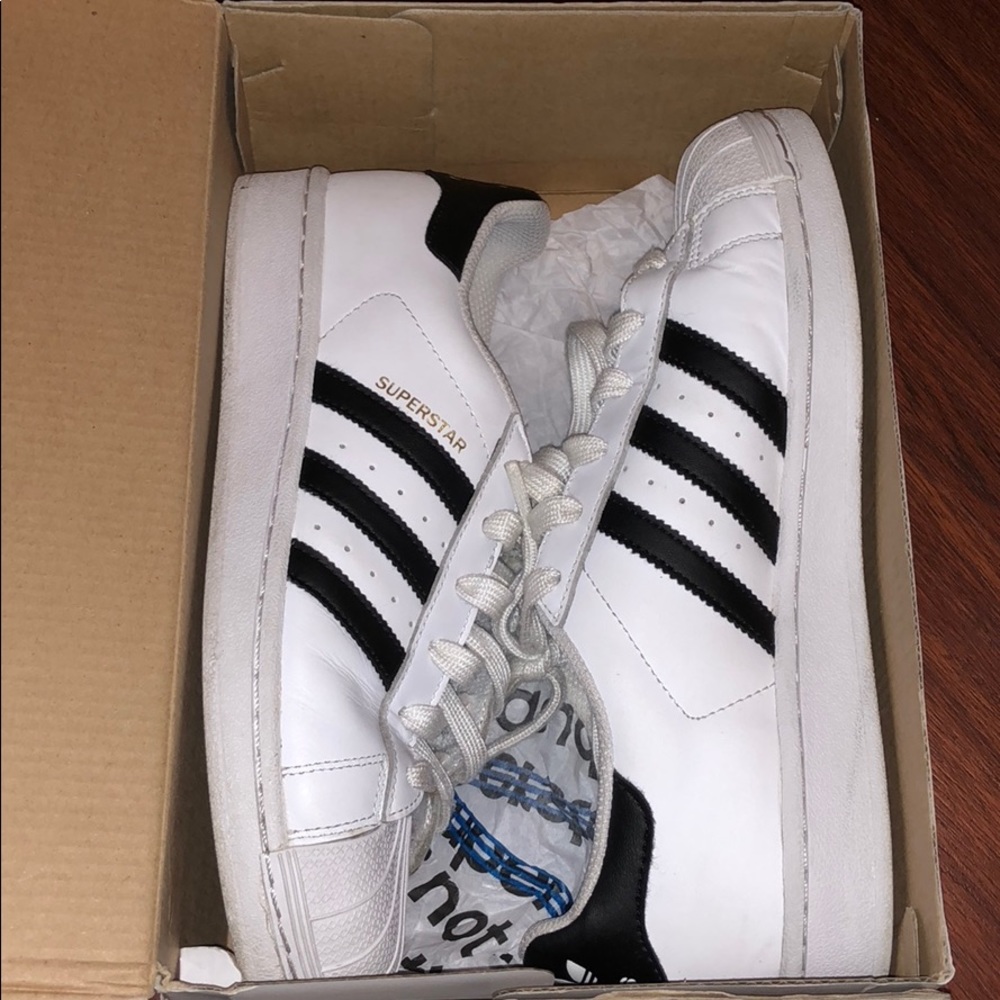 Adida super stars